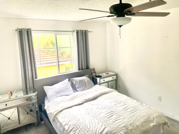 $2,500 | 107 Yacht Club Way, Unit 102, Hypoluxo, FL 33462