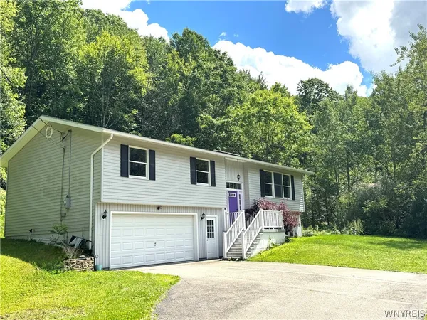 $224,900 | 1111 Sherlock Hollow Road, Hinsdale, NY 14743