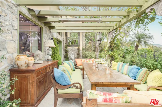 $40,000 | 6766 Portshead Road, Malibu, CA 90265