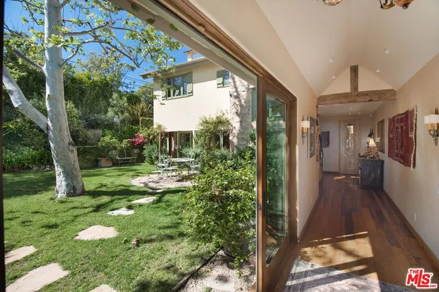 $40,000 | 6766 Portshead Road, Malibu, CA 90265