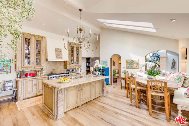 $40,000 | 6766 Portshead Road, Malibu, CA 90265