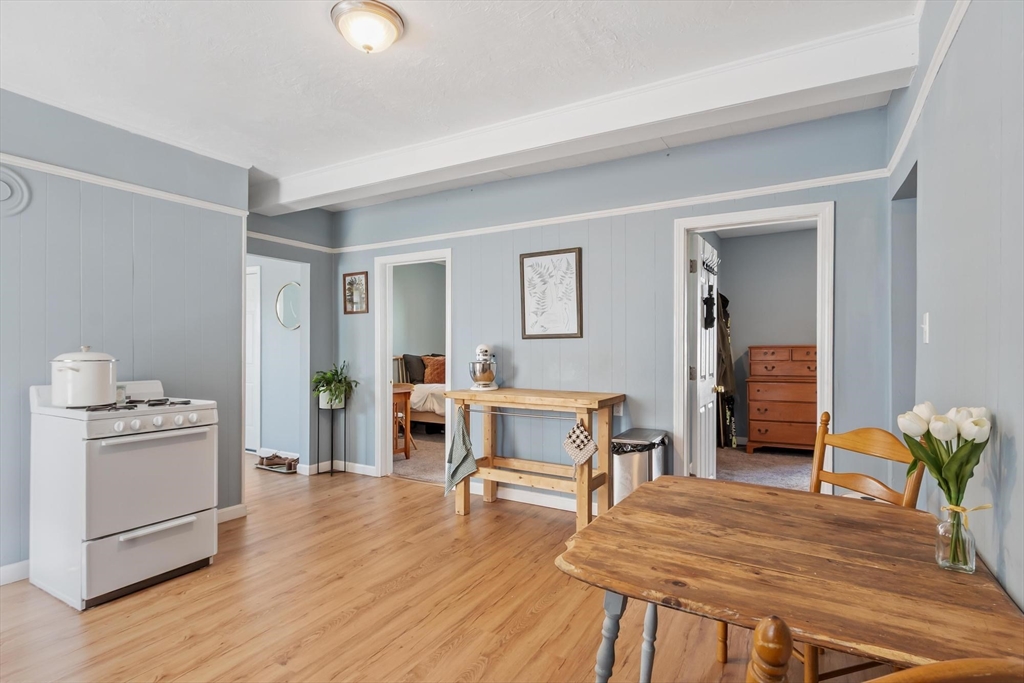 16 Doane Street Worcester, MA 01607 - Photo 23 of 42