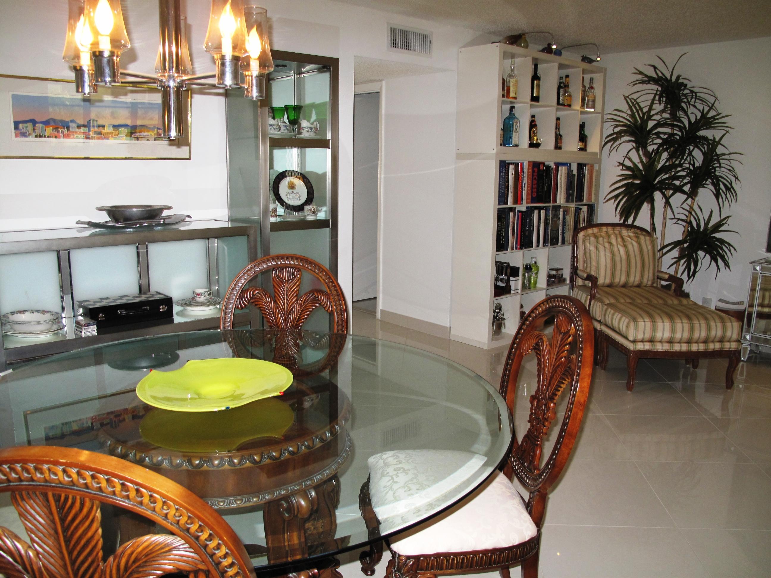 14215 Nesting Way, Unit C Delray Beach, FL 33484 - Photo 21 of 50 Dining area