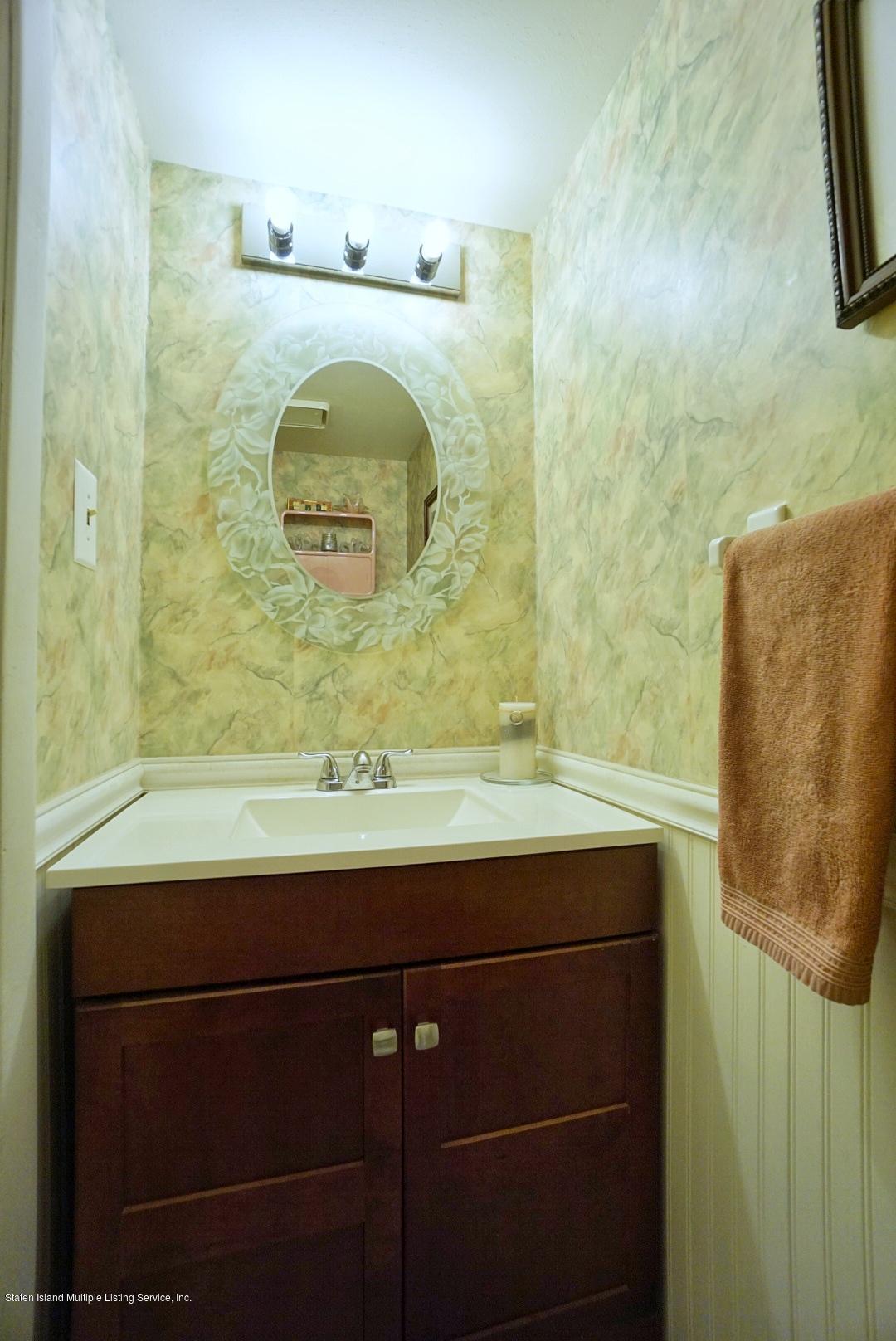 75 Purdue Street Staten Island, NY 10314 - Photo 14 of 44 Photo Dec 04, 1 56 59 PM