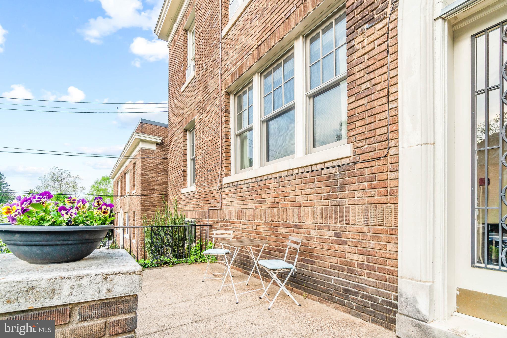 3409 29th Street Northwest, Unit 2 Washington, DC 20008 - Photo 4 of 21