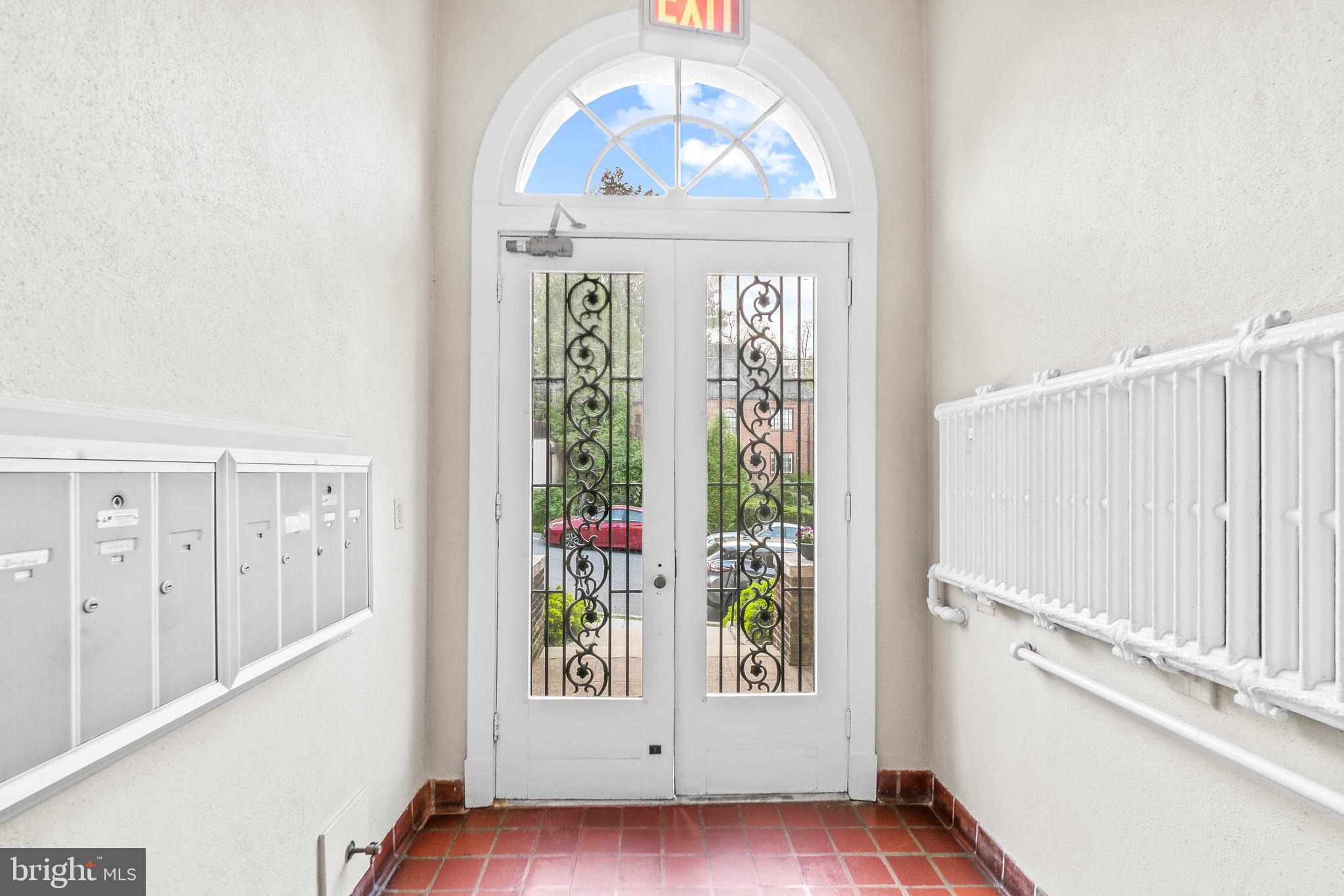 3409 29th Street Northwest, Unit 2 Washington, DC 20008 - Photo 5 of 21