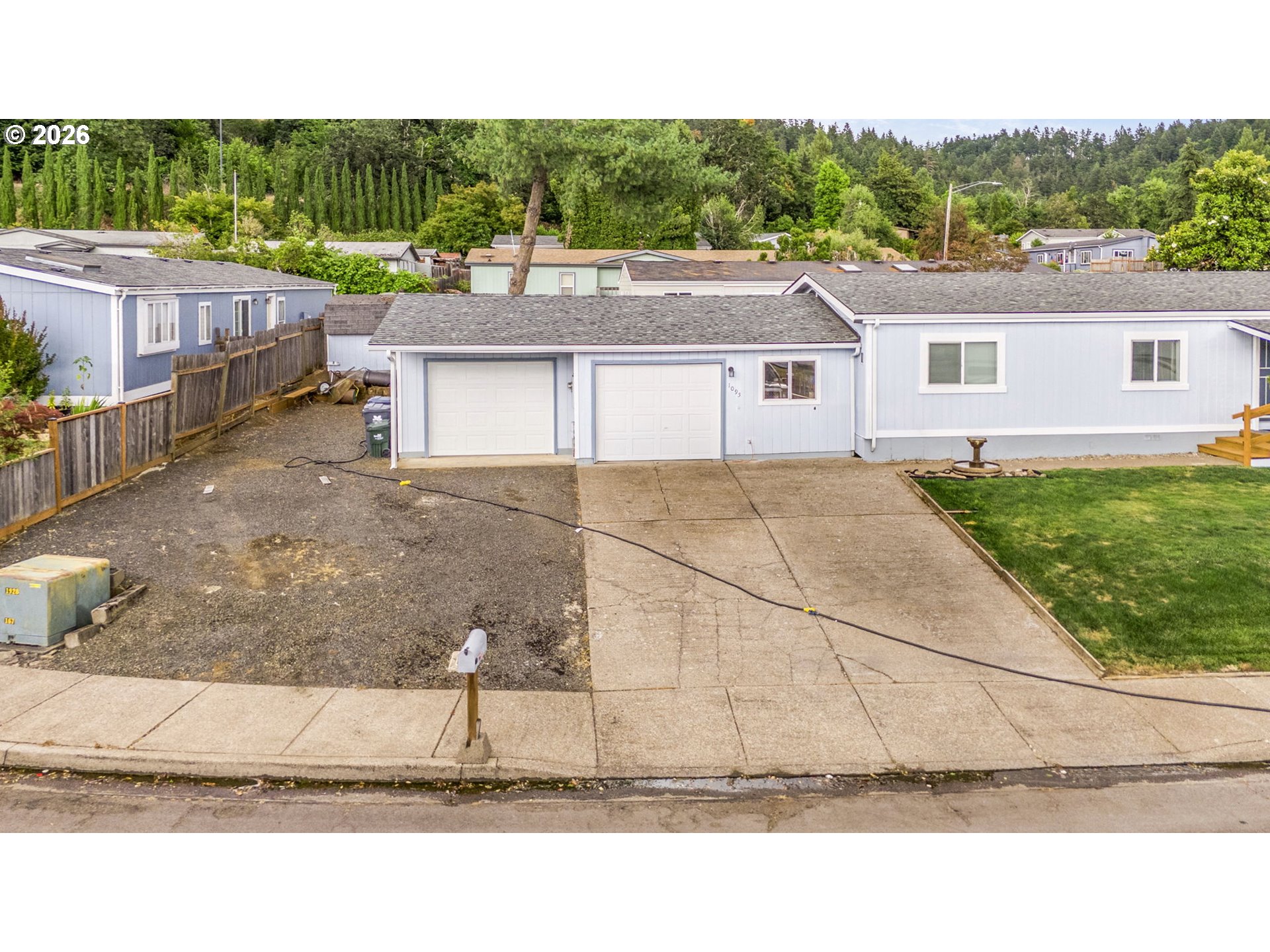 1095 South 59th Street Springfield, OR 97478 - Photo 4 of 36