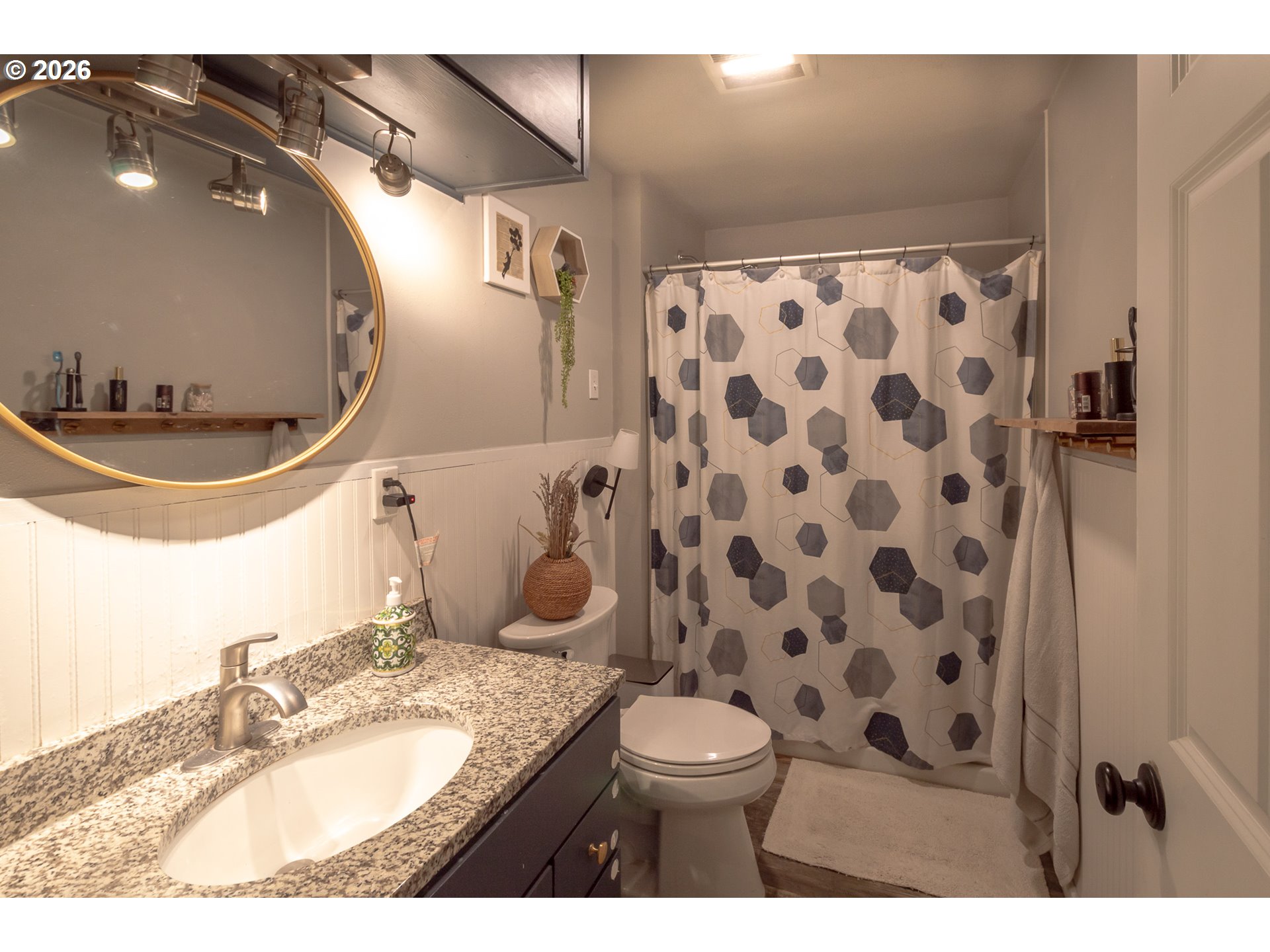 370 South 38th Street Springfield, OR 97478 - Photo 17 of 26