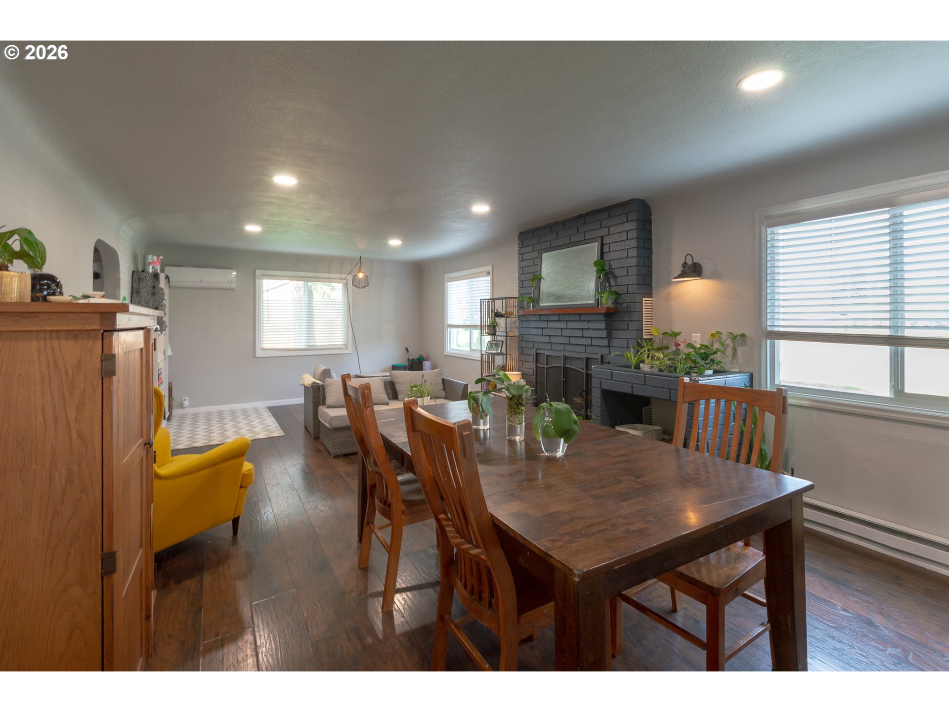 370 South 38th Street Springfield, OR 97478 - Photo 4 of 26