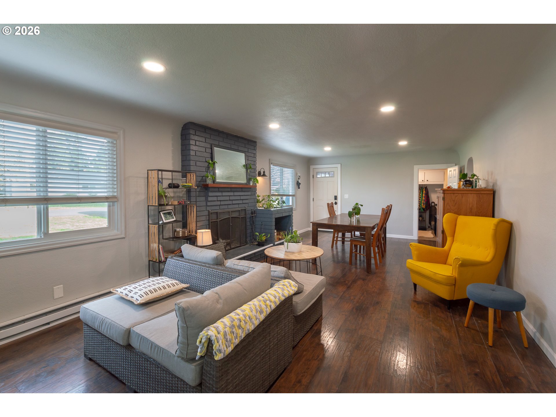 370 South 38th Street Springfield, OR 97478 - Photo 7 of 26