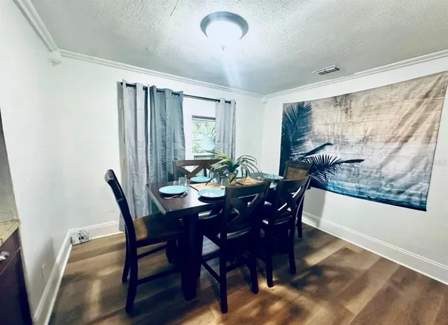 $2,950 | 7105 North 10th Street, Tampa, FL 33604