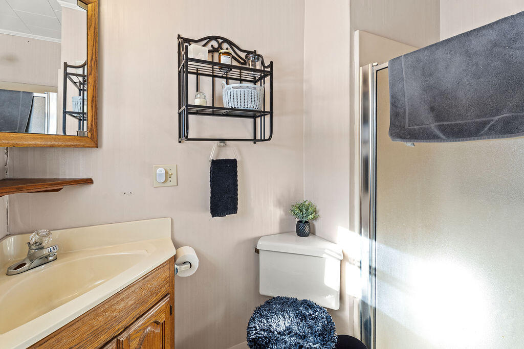 109 Water Street Guilford, ME 04443 - Photo 28 of 41 DSC04927