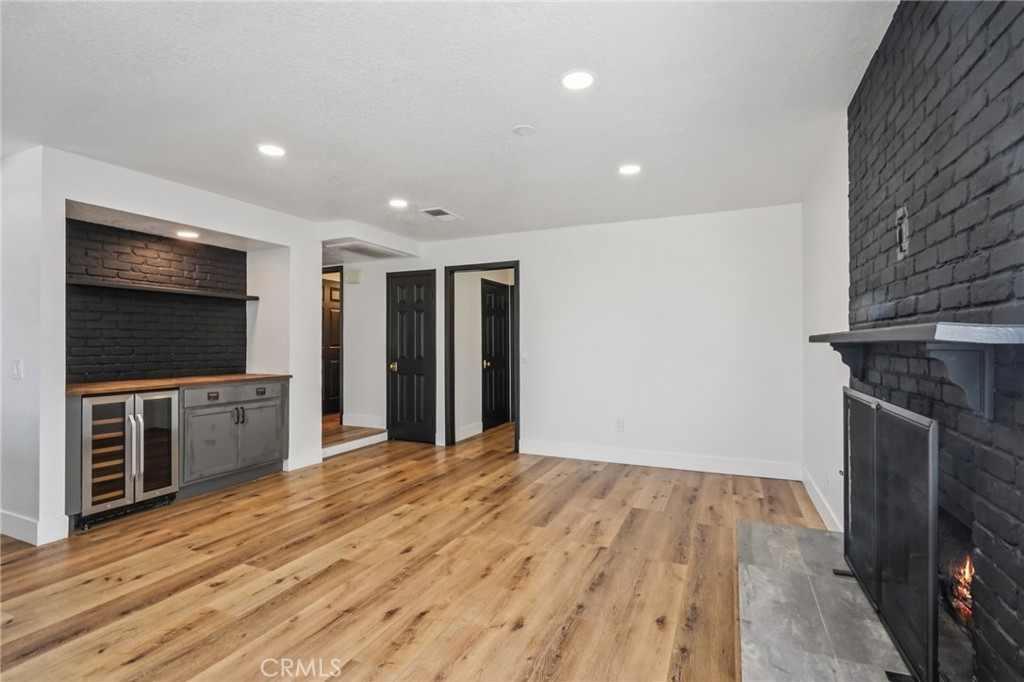 10691 Orchard View Lane Riverside, CA 92503 - Photo 12 of 46