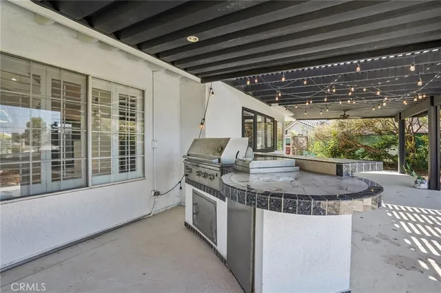 $935,000 | 10691 Orchard View Lane, Riverside, CA 92503