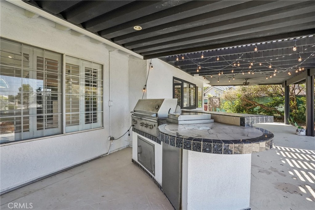 10691 Orchard View Lane Riverside, CA 92503 - Photo 26 of 46