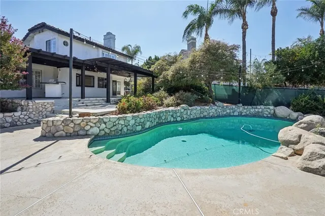 $935,000 | 10691 Orchard View Lane, Riverside, CA 92503
