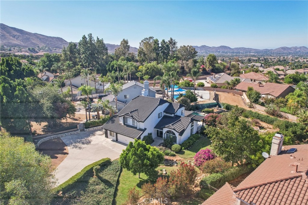 10691 Orchard View Lane Riverside, CA 92503 - Photo 42 of 46