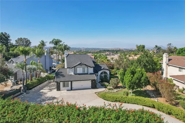 $935,000 | 10691 Orchard View Lane, Riverside, CA 92503