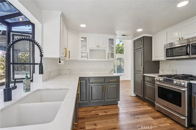 $935,000 | 10691 Orchard View Lane, Riverside, CA 92503