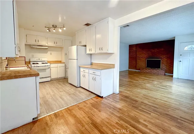 $1,799,999 | 12961 Panama Street, Los Angeles, CA 90066