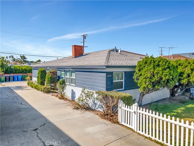 $1,799,999 | 12961 Panama Street, Los Angeles, CA 90066