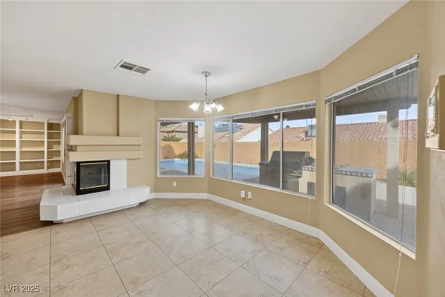 $3,199 | 3708 Dorrington Drive, Las Vegas, NV 89129
