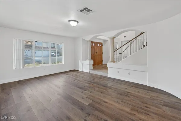 $3,199 | 3708 Dorrington Drive, Las Vegas, NV 89129