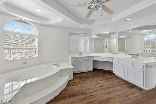 $3,199 | 3708 Dorrington Drive, Las Vegas, NV 89129