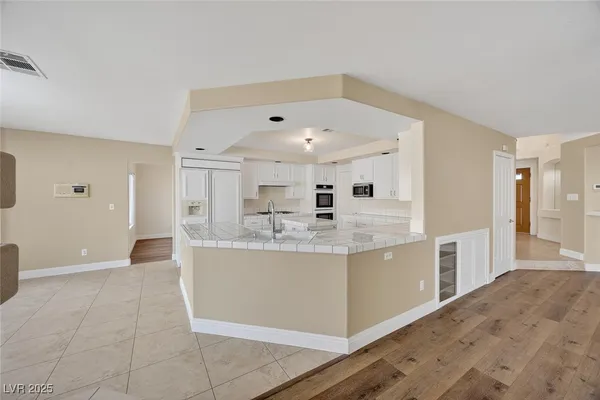 $3,199 | 3708 Dorrington Drive, Las Vegas, NV 89129