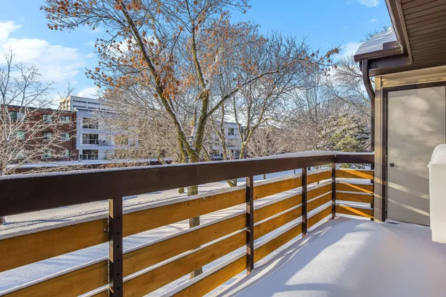 $175,000 | 330 Ford Road, Unit 4, St. Louis Park, MN 55426