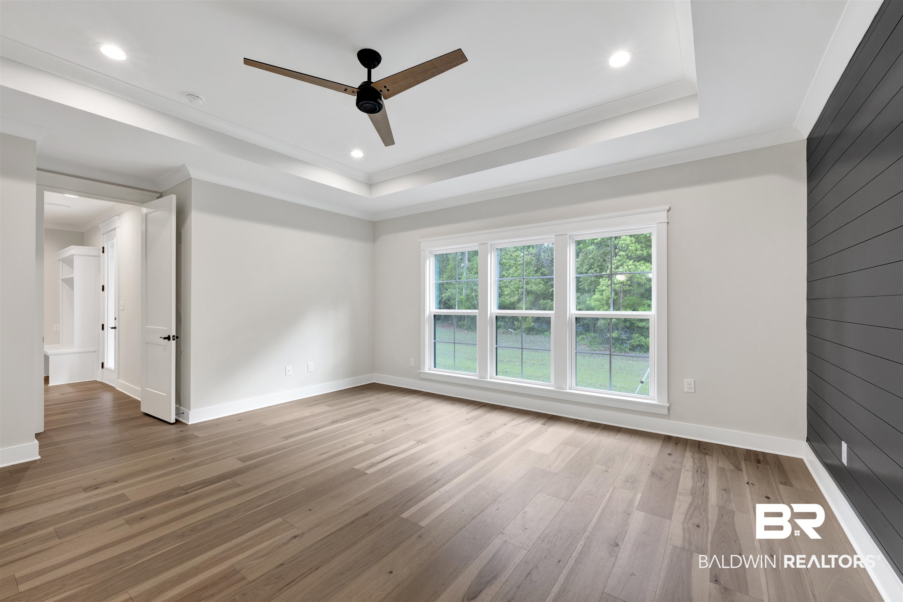 27382 Patch Pl Loop Daphne, AL 36526 - Photo 21 of 31 Spare room featuring ceiling fan, ornamental molding, light wood-style flooring, and recessed lighting