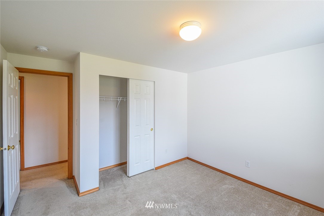 18230 Leitner Road Southwest Rochester, WA 98579 - Photo 12 of 27