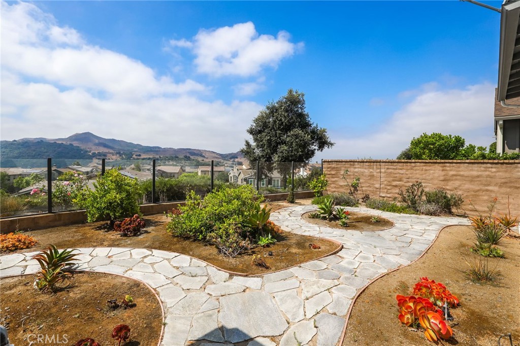65 Listo Street Rancho Mission Viejo, CA 92694 - Photo 8 of 67 Oversized, low maintenance yard with incredible views