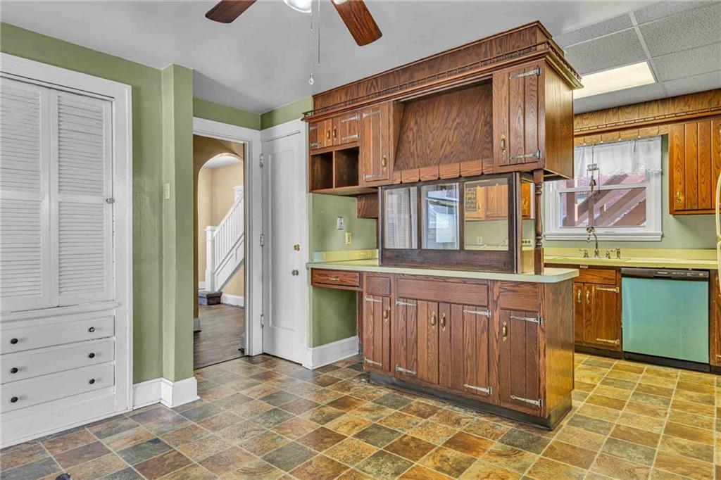 253 Jefferson Street Rochester, PA 15074 - Photo 14 of 36