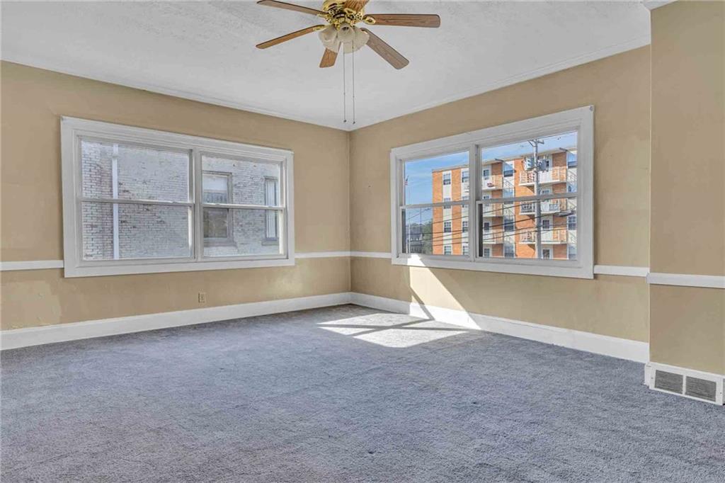 253 Jefferson Street Rochester, PA 15074 - Photo 10 of 36