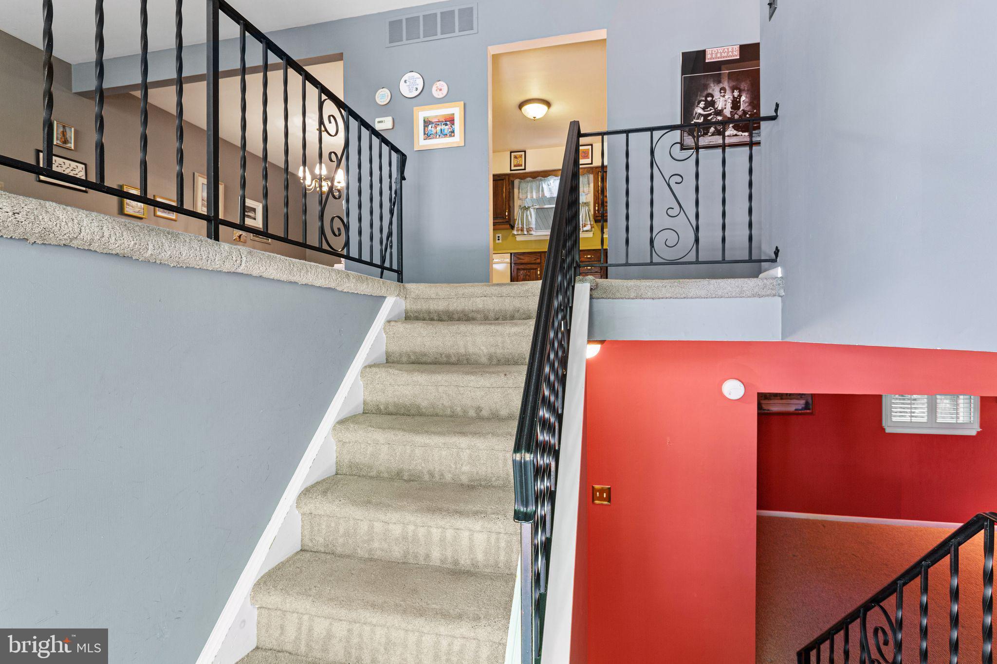 227 Chestnut Avenue Lindenwold, NJ 08021 - Photo 17 of 32 Entry