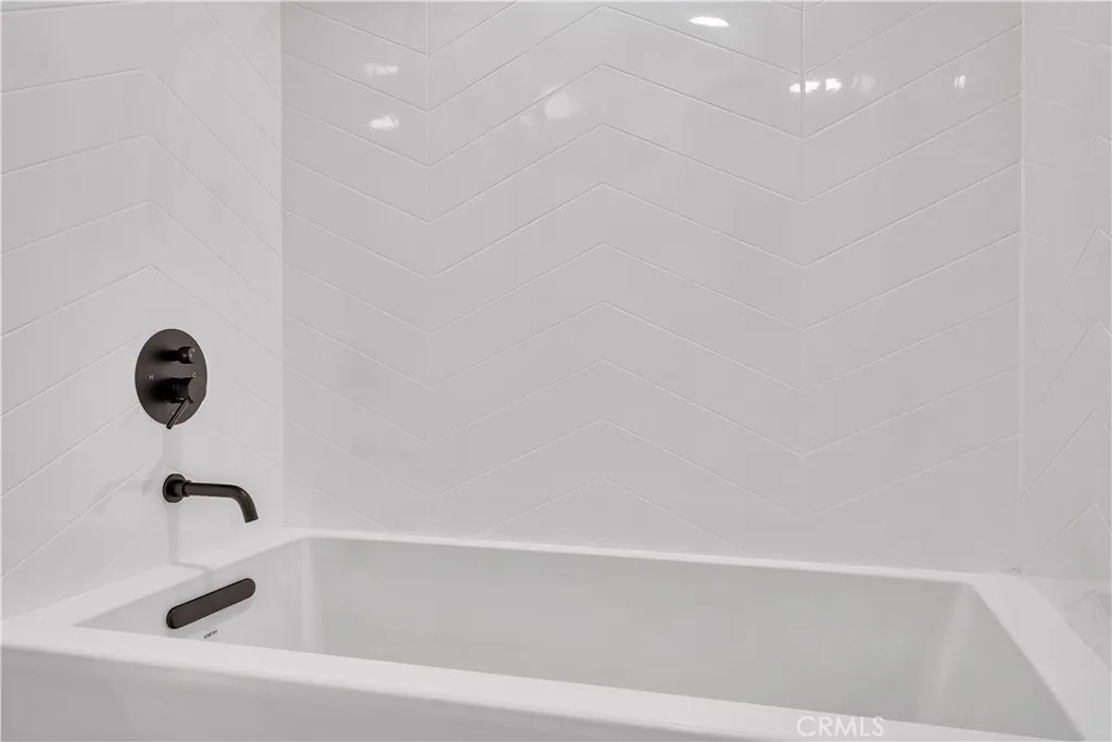 228 Arena Street, Unit A El Segundo, CA 90245 - Photo 14 of 20