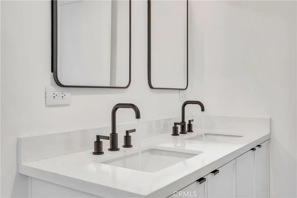 228 Arena Street, Unit A El Segundo, CA 90245 - Photo 19 of 20