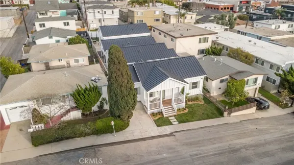$1,325,000 | 228 Arena Street, Unit A, El Segundo, CA 90245