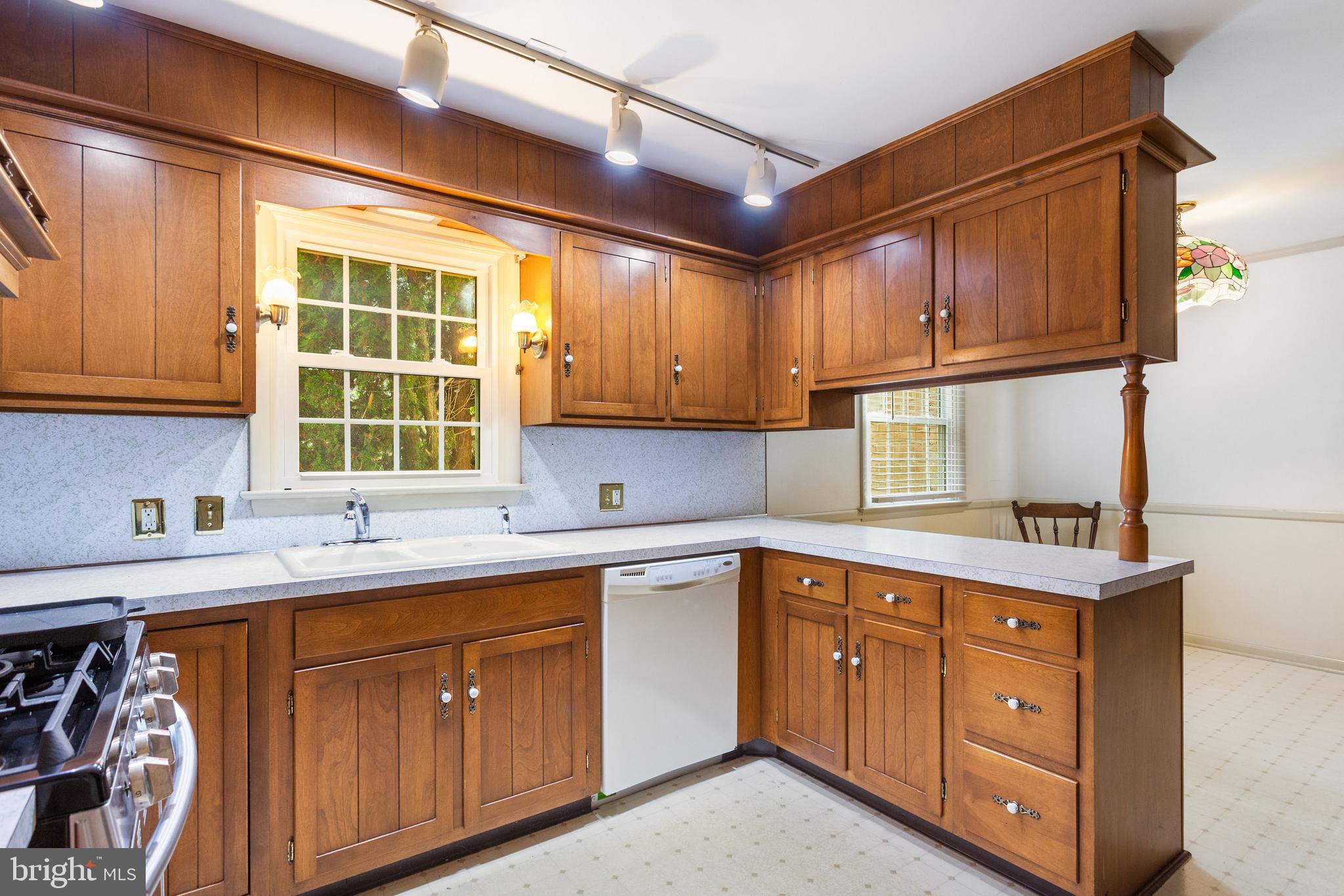 413 Clearview Road Hanover, PA 17331 - Photo 11 of 53 Gallery Image 11