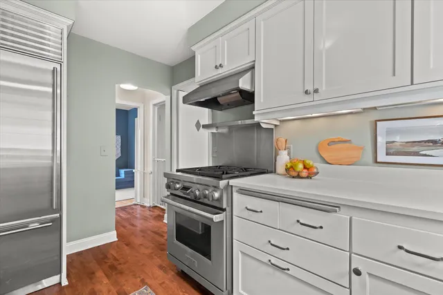 $569,900 | 9515 Ridge Boulevard, Wauwatosa, WI 53226