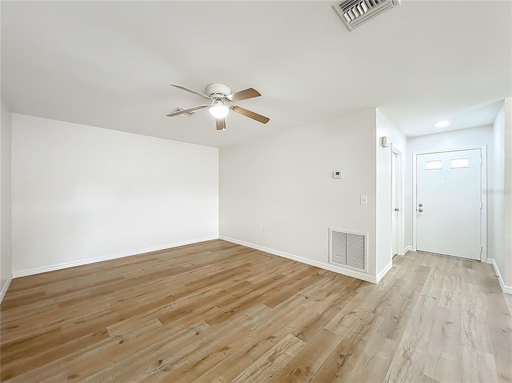 201 Fern Court Leesburg, FL 34748 - Photo 14 of 36