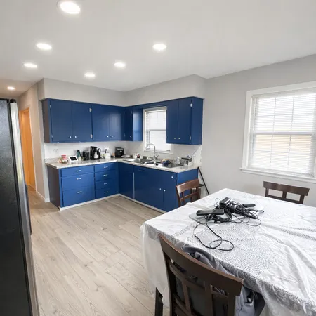 $265,000 | 18425 Oak Avenue, Lansing, IL 60438