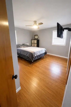 $265,000 | 18425 Oak Avenue, Lansing, IL 60438