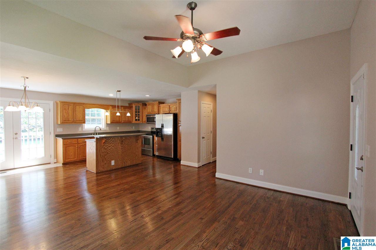 1409 Valley Place Anniston, AL 36207 - Photo 3 of 50