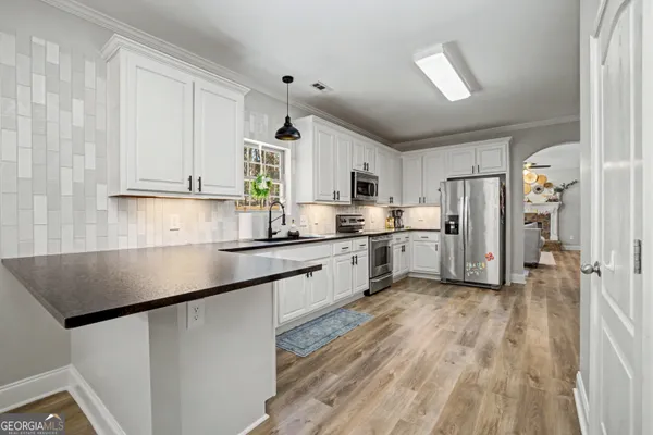 $550,000 | 414 Long Shore Way, Newnan, GA 30265