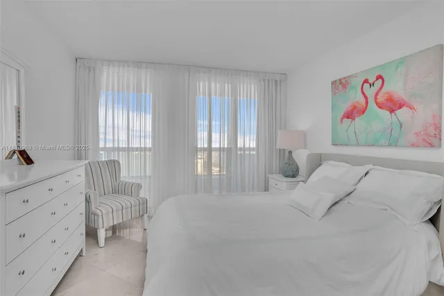 $6,000 | 1717 North Bayshore Drive, Unit A3332, Miami, FL 33132