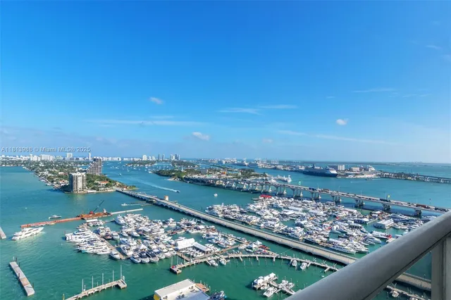 $6,000 | 1717 North Bayshore Drive, Unit A3332, Miami, FL 33132