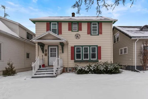 $257,500 | 1345 Annie Court, Sheboygan, WI 53083