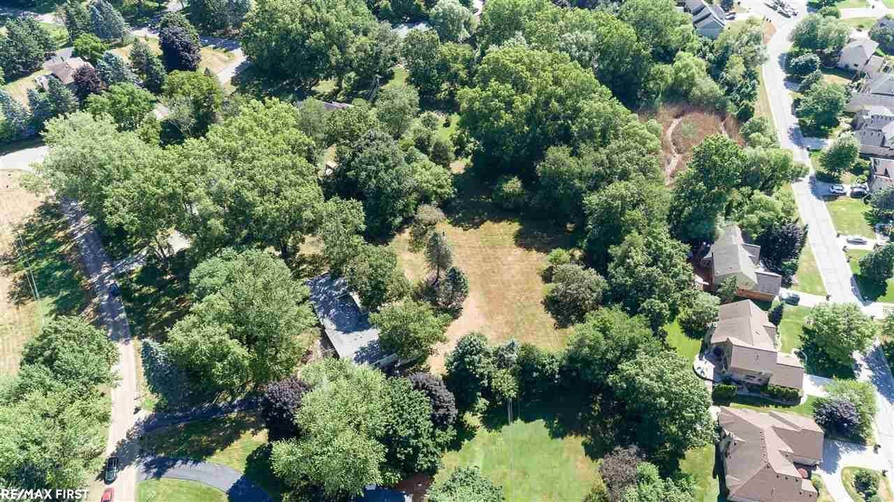 2297 Bunker Hill Road Rochester Hills, MI 48309 - Photo 19 of 23